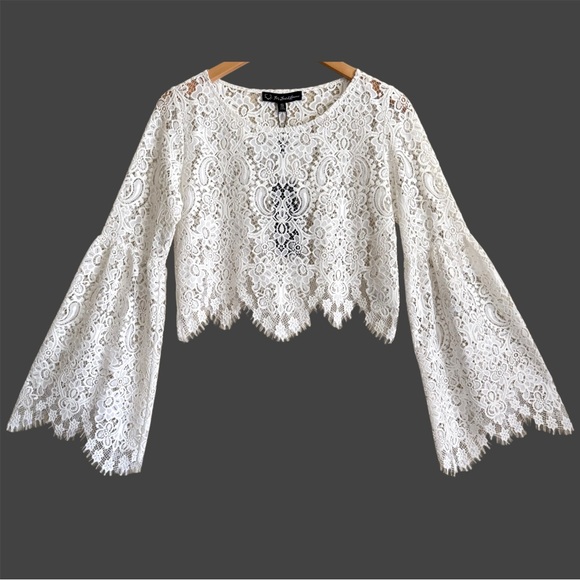FOR LOVE AND LEMONS Coquette Feminine Vika Lace Bell-Sleeves Crop Top Sz S NWT - Picture 1 of 9